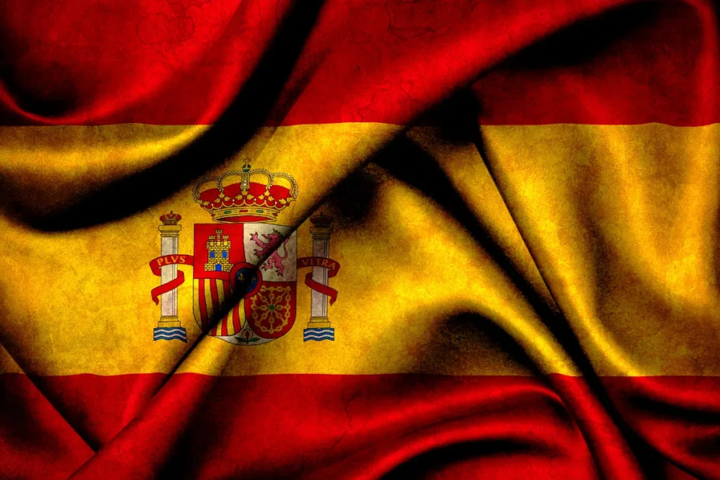 Cómo obtener tu residencia legal en España paso a paso